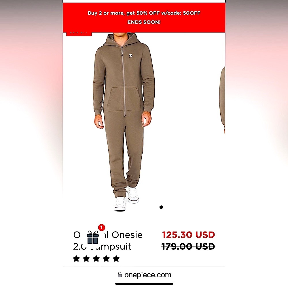 One piece original Norwegian onesie. Great for apreS ski. comfy w Plush lining.